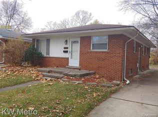 19427 Rensellor St, Livonia, MI 48152