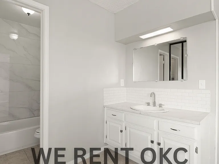 3611 Wynn Cir #1 — Photo 33