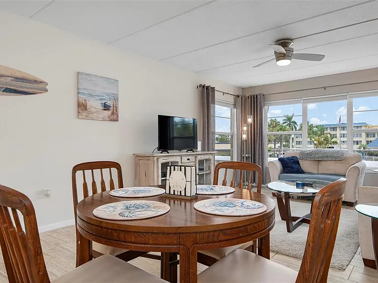 3808 Gulf Of Mexico Dr #E205 — Photo 7