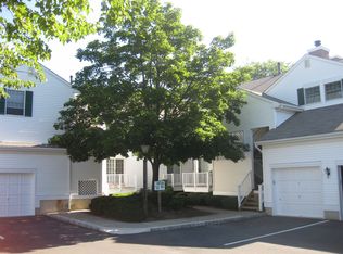 7 Alexandria Way, Basking Ridge, NJ 07920