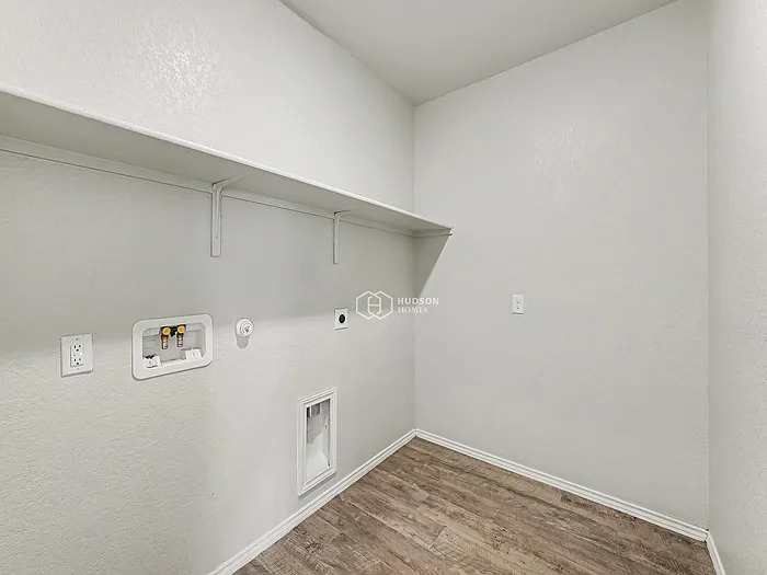 7611 Twin Pine Ct — Photo 18