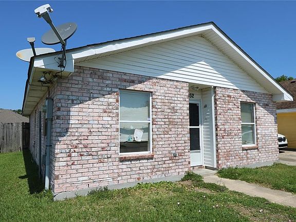 4th image of 5932 Becker St