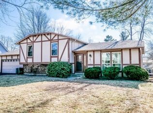 116 Park Charles Blvd N, Saint Peters, MO 63376