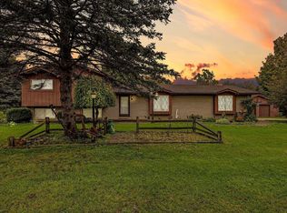 29805 Armada Ridge Rd, Richmond, MI 48062