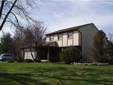 1st image of 11795 Shadybrook Dr NW
