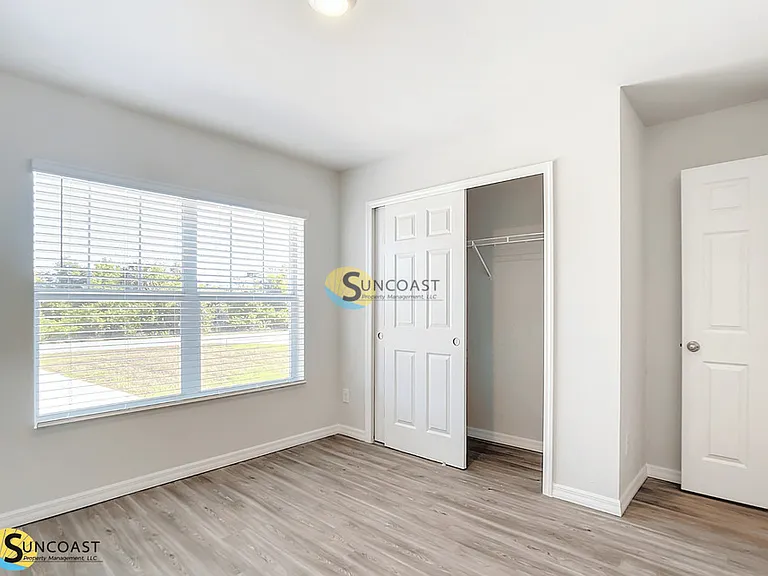 27078 Adams St — Photo 14