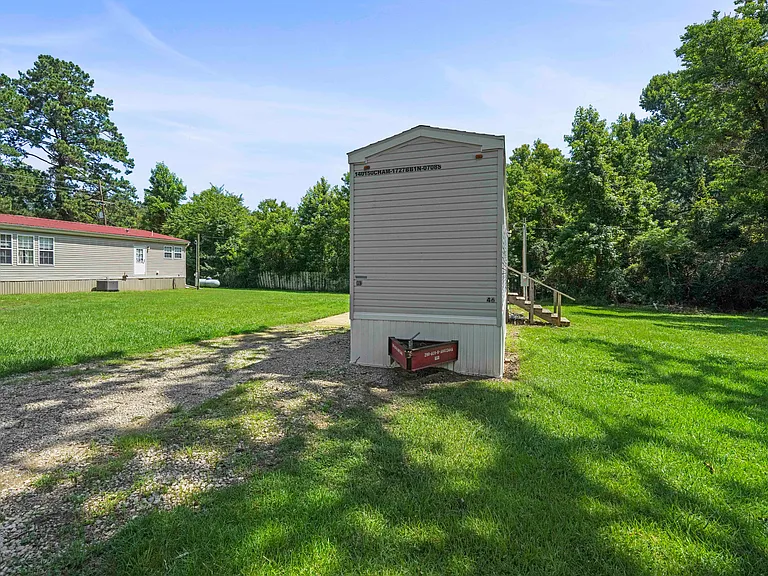 103 Crawford Rd — Photo 3