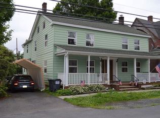 205 Maple Ave, Hawley, PA 18428