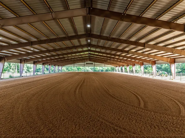 9050 County Road 519, Alvarado, TX 76009