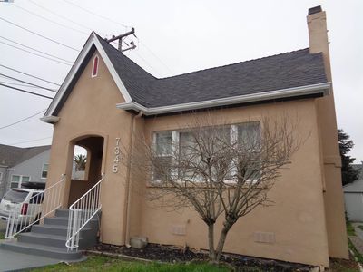 7345 Holly St, Oakland, CA, 94621