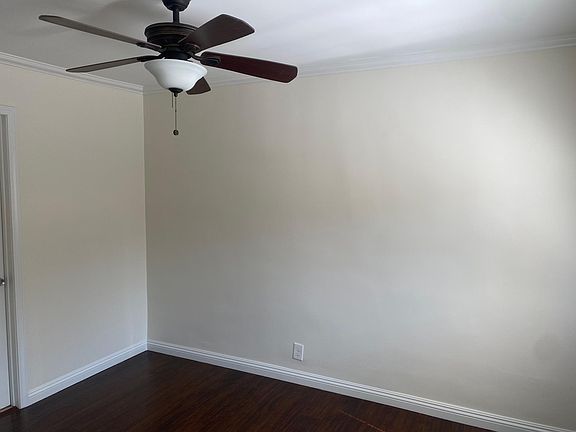 3rd image of 1327 1/2 Douglas St #1327-1/2