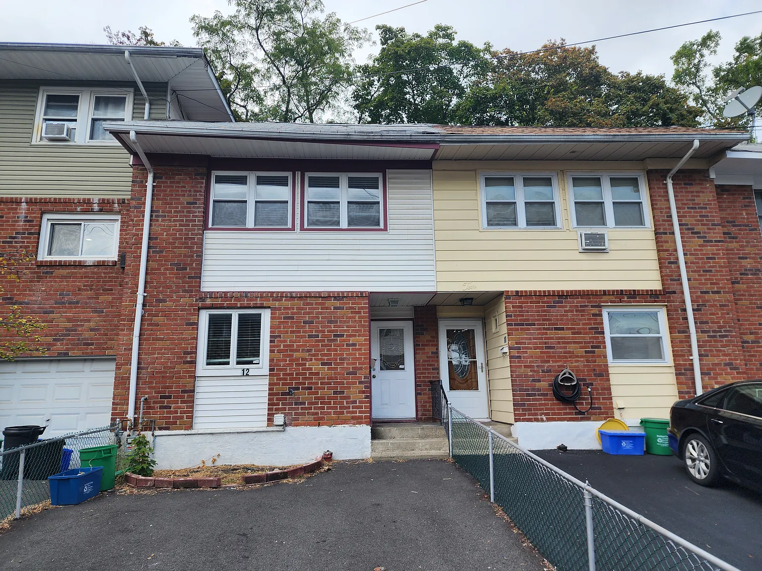 3 bed, 1395 sqft, $3,700 — Photo 2