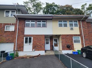 12 Roosevelt Dr, West Haverstraw, NY 10993