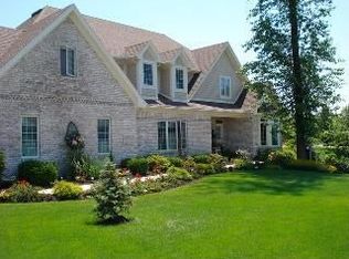 7917 Quail Creek Rd, Maumee, OH 43537