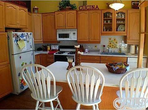 4th image of 18108 Valladares Dr