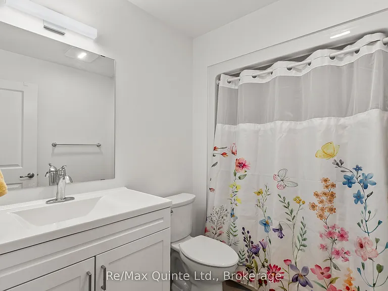 107 Buchanan Ave — Photo 23