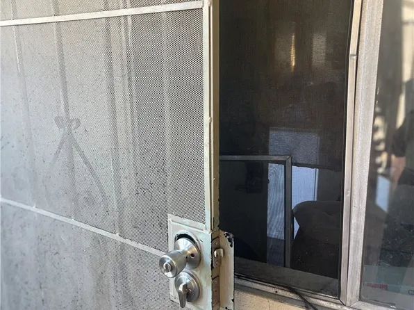 3325 Santa Fe Ave APT 37, Long Beach, CA 90810