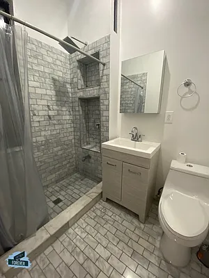 Rented by Fifth & Forever LLC | media 52