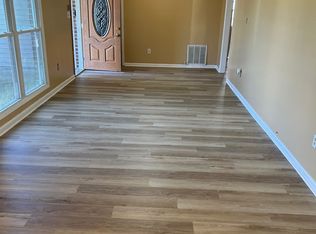 3821 Inwood Dr, Harvey, LA 70058