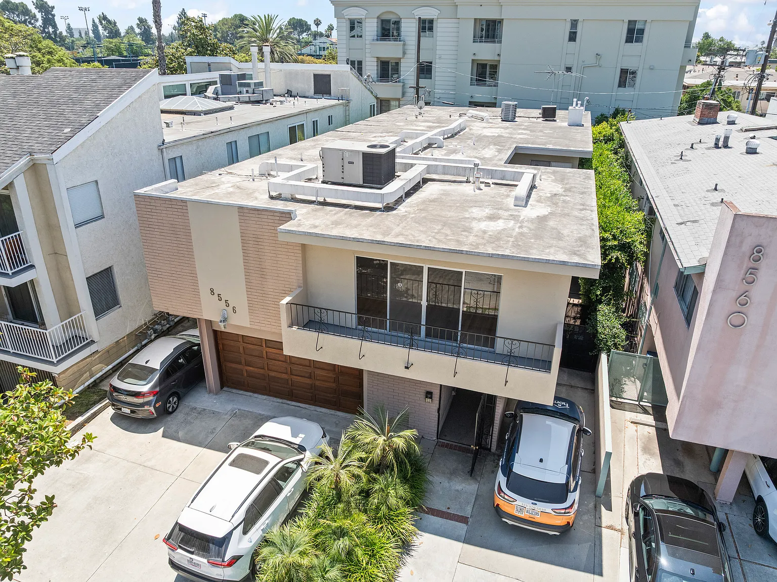 2 bed, 1500 sqft, $3,950 — Photo 1