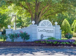 718 Rue Marseille, Chesapeake, VA 23320