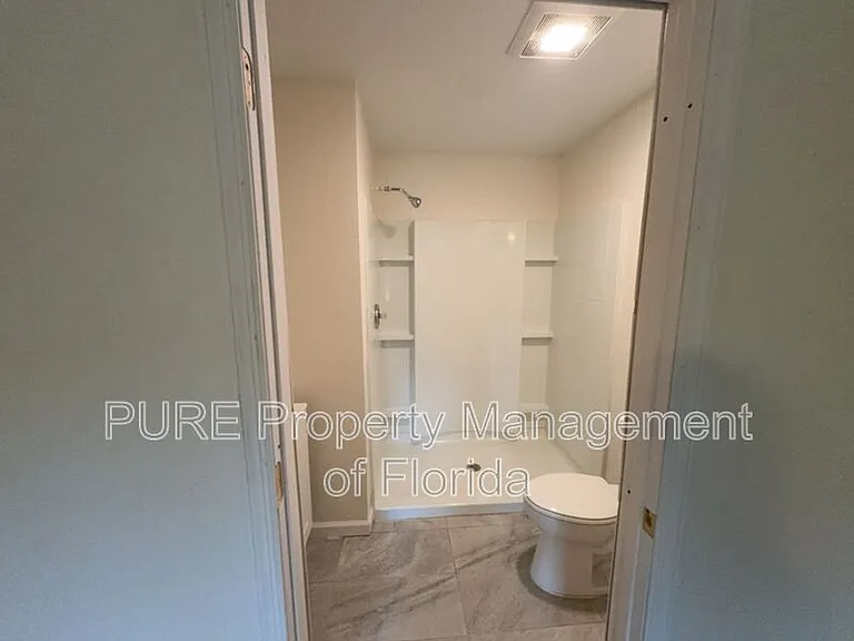 11330 NE 66th Ln — Photo 39