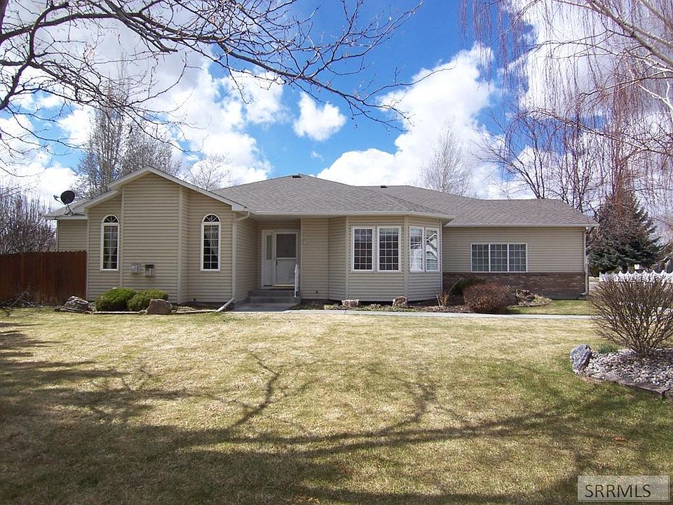 1st image of 980 Escalante Ave