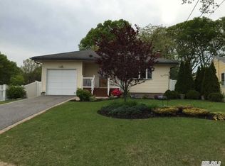 174 N Coleman Rd, Centereach, NY 11720