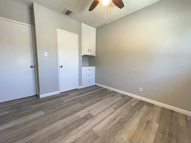 915 S Mesa St — Photo 14