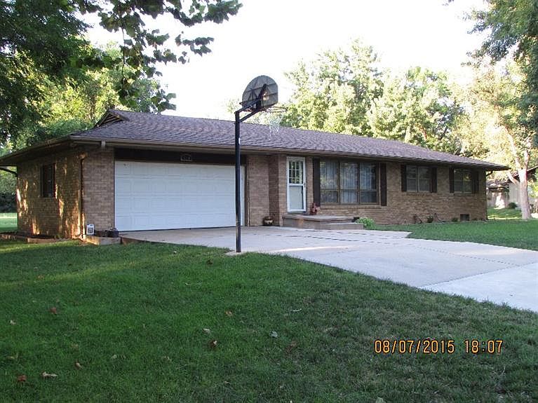 1st image of 2514 Lundman Dr