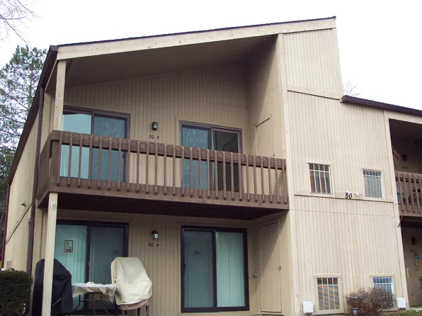 50 Oak Hill Colony APT 5, Fox Lake, IL 60020