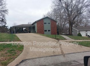 3039 W 7th St #1, Lawrence, KS 66049