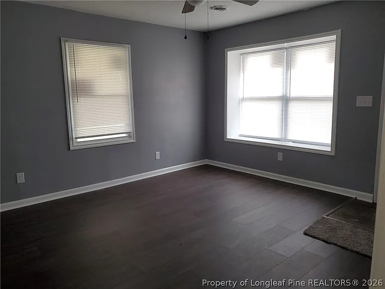 724 Spruce St — Photo 2