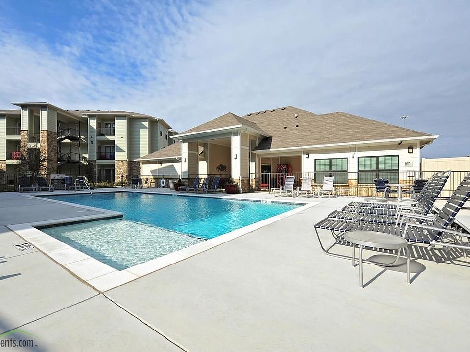 1st image of 4810 Spur 408 APT 434