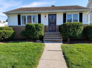 7003 Laverne Ave, Parma, OH 44129