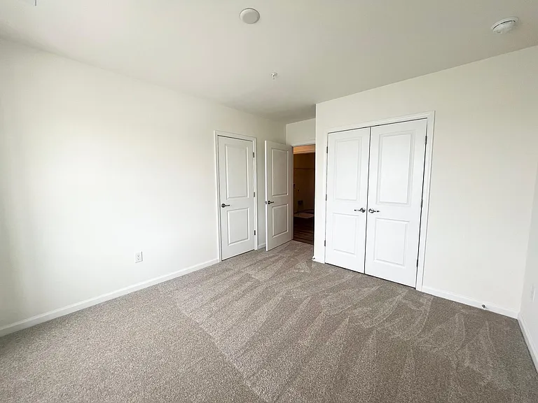 24160 Port Ln #303 — Photo 20