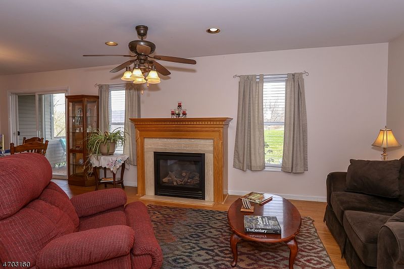1st image of 57 Bourne Cir