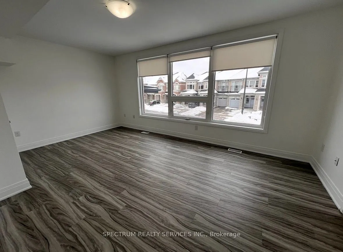 2 bed, $3,000 — Photo 4