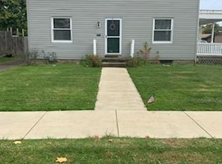 416 N Center St, Grove City, PA 16127