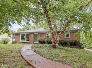 2211 Tanner Bridge Rd, Jefferson City, MO 65101