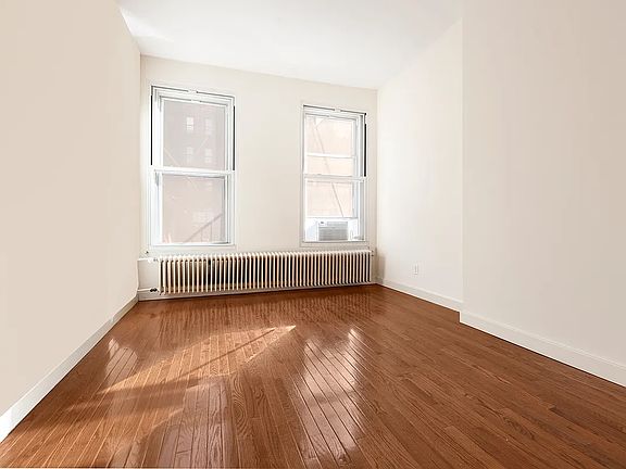5th image of 765 9th Ave APT 1E