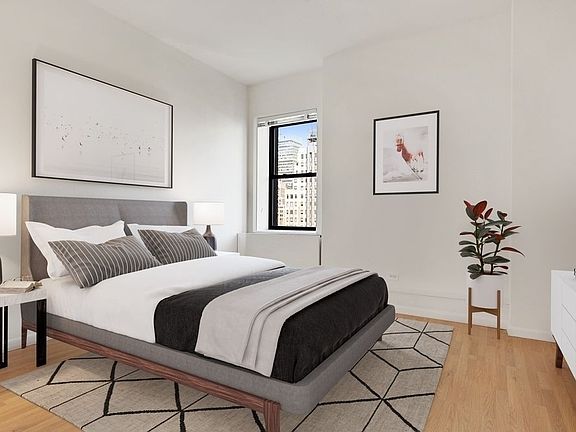 4th image of 50 W 34th St APT 21A3