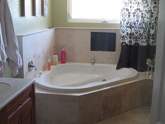 5th image of 3555 Gaylord Ct