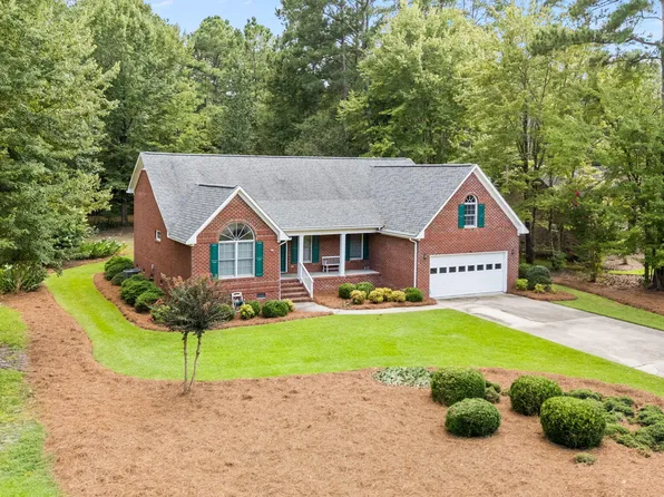 122 Saint Andrews Circle, New Bern, NC 28562