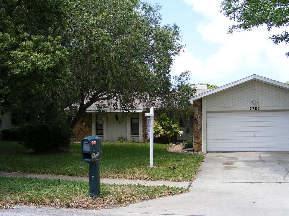 1st image of 7707 Willow Brook Ct