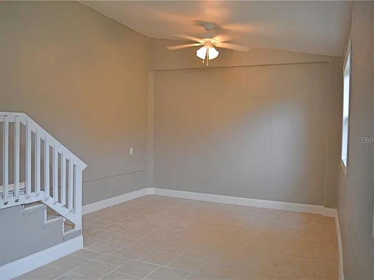 647 S Delaware Ave — Photo 13