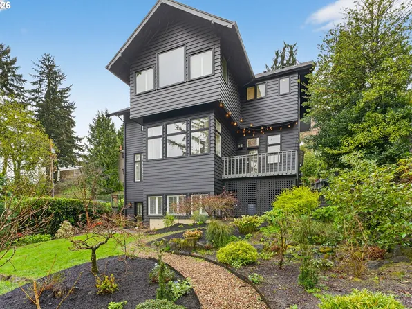 1941 SW Montgomery Pl, Portland, OR 97201