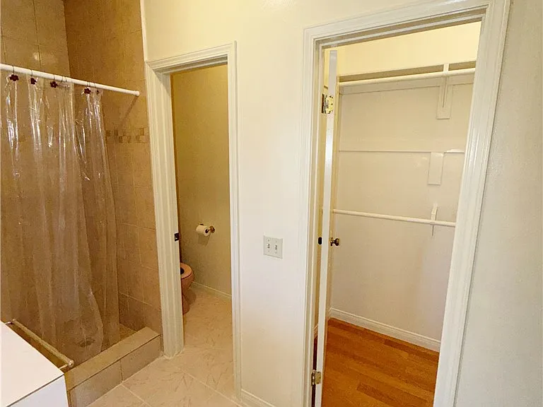 1050 Mayflower Ave — Photo 15
