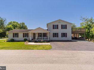 11102 Grosh Ave, Williamsport, MD 21795
