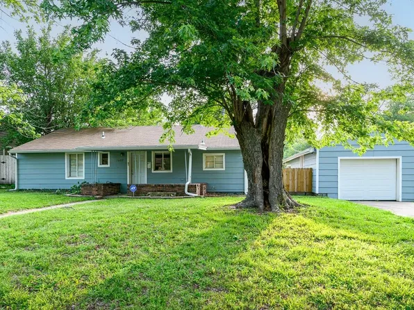 1607 N Cron St, Augusta, KS 67010